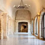 Hotel Antica Masseria Martuccio 4*